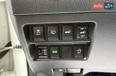 Внедорожник / Кроссовер Nissan X-Trail 2016 в 