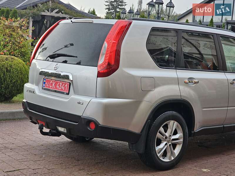 Внедорожник / Кроссовер Nissan X-Trail 2012 в Стрые