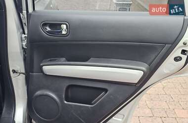 Внедорожник / Кроссовер Nissan X-Trail 2012 в 