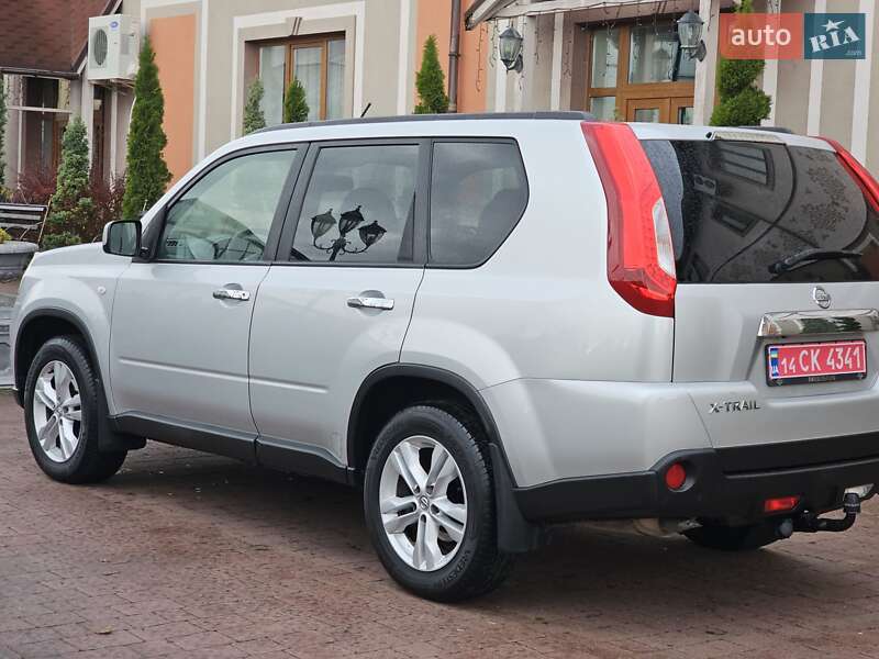 Внедорожник / Кроссовер Nissan X-Trail 2012 в Стрые