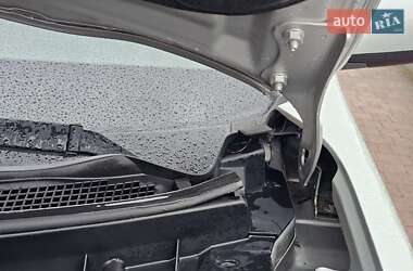 Внедорожник / Кроссовер Nissan X-Trail 2012 в 