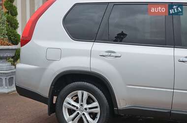 Внедорожник / Кроссовер Nissan X-Trail 2012 в 