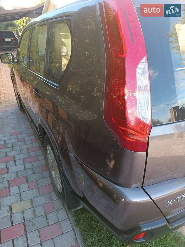 Внедорожник / Кроссовер Nissan X-Trail 2011 в Шептицькому