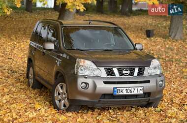 Внедорожник / Кроссовер Nissan X-Trail 2008 в 