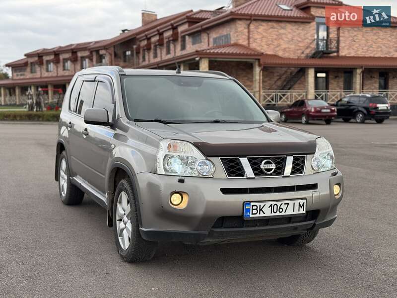 Внедорожник / Кроссовер Nissan X-Trail 2008 в Гоще