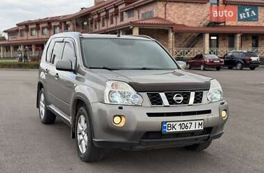 Внедорожник / Кроссовер Nissan X-Trail 2008 в 