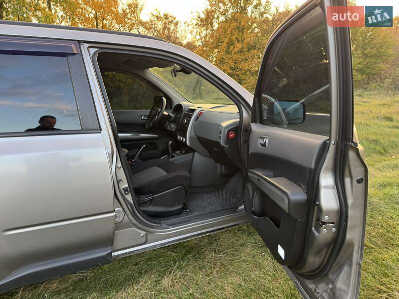Внедорожник / Кроссовер Nissan X-Trail 2008 в Гоще