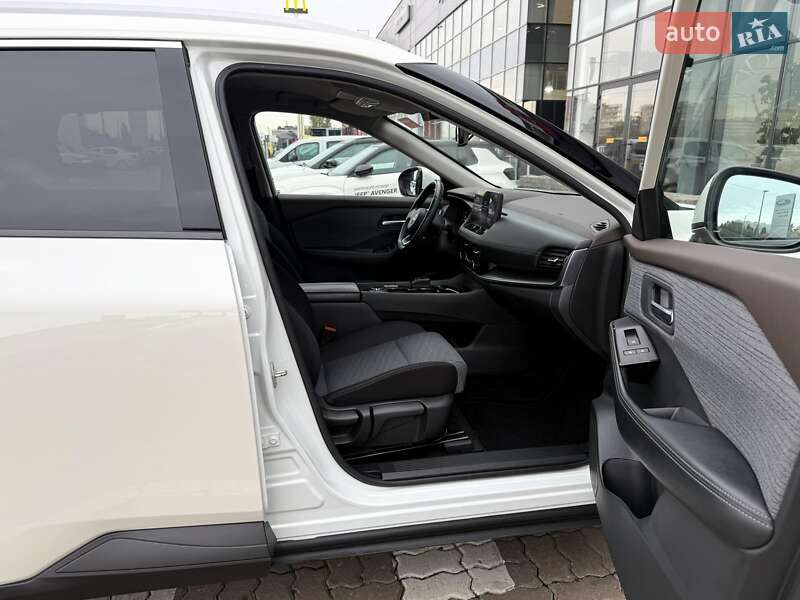 Внедорожник / Кроссовер Nissan X-Trail 2023 в Киеве
