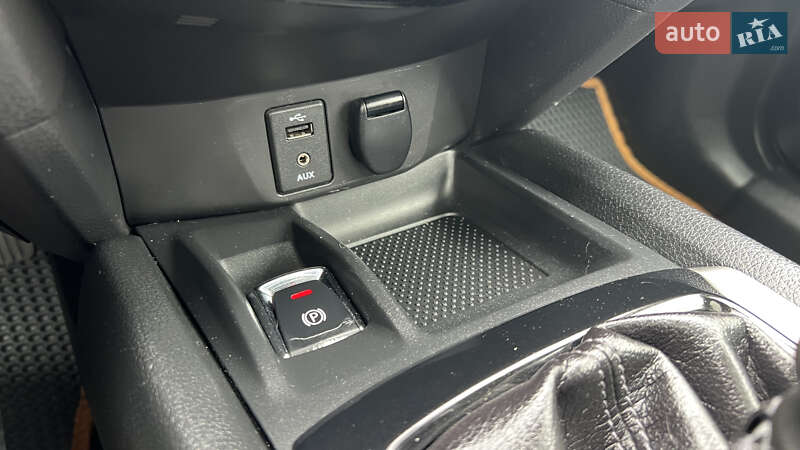 Позашляховик / Кросовер Nissan X-Trail 2016 в Умані фото 49 Позашляховик / Кросовер Nissan X-Trail 2016 в Умані