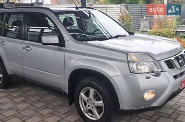 Внедорожник / Кроссовер Nissan X-Trail 2012 в 