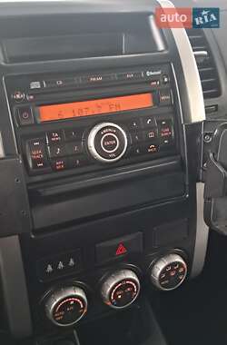 Внедорожник / Кроссовер Nissan X-Trail 2012 в 