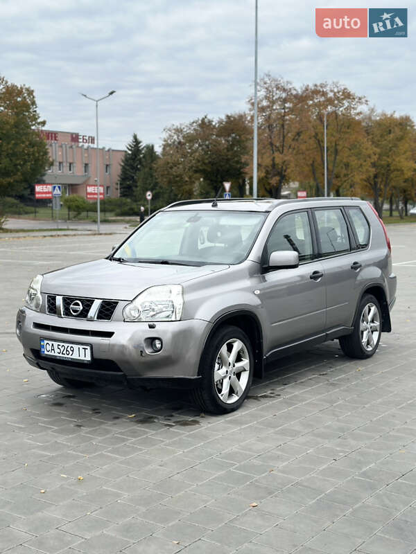 Внедорожник / Кроссовер Nissan X-Trail 2007 в Черкассах