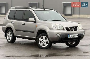 Позашляховик / Кросовер Nissan X-Trail 2003 в 