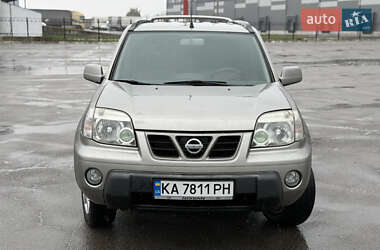 Позашляховик / Кросовер Nissan X-Trail 2003 в 