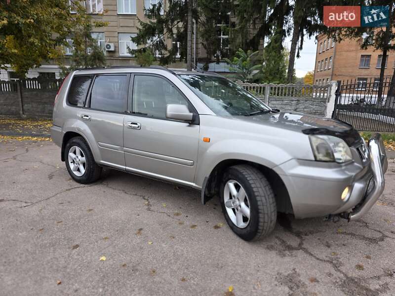 Внедорожник / Кроссовер Nissan X-Trail 2003 в Бердичеве
