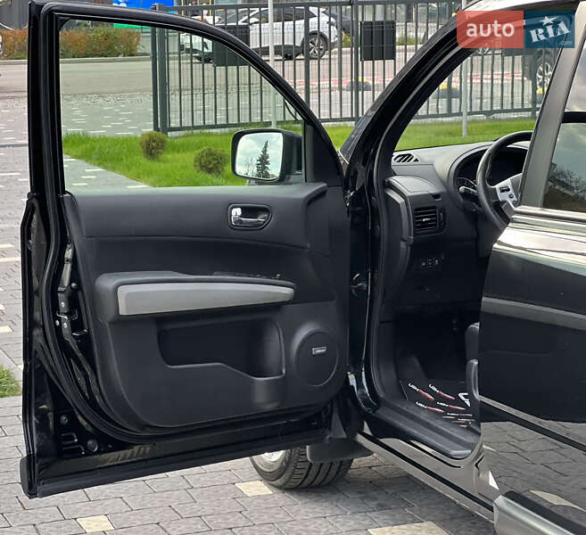 Позашляховик / Кросовер Nissan X-Trail 2012 в Ужгороді