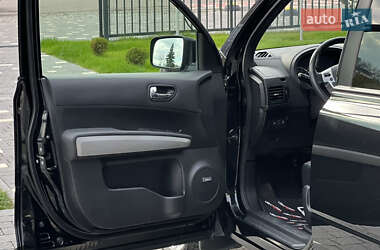 Внедорожник / Кроссовер Nissan X-Trail 2012 в 