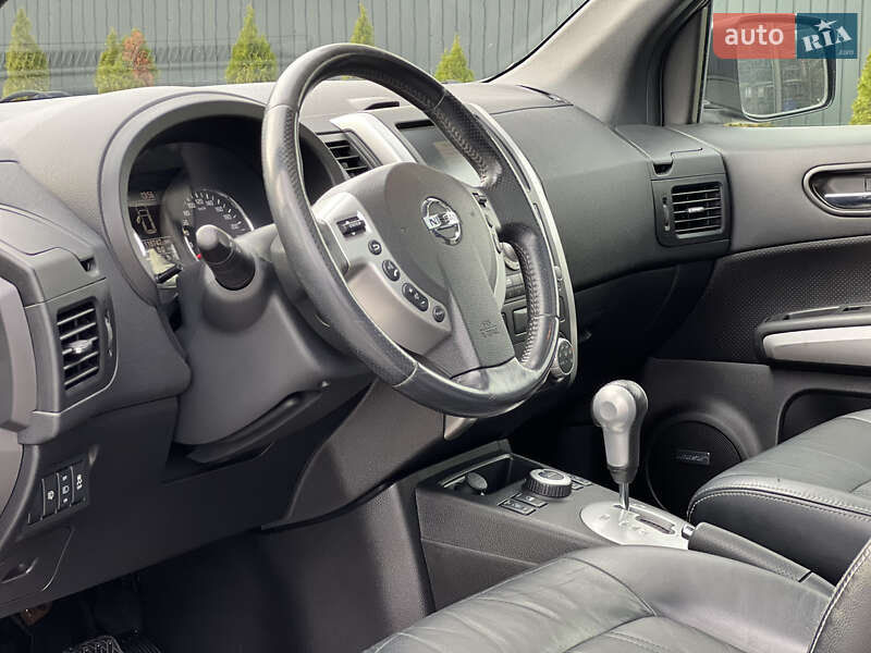 Позашляховик / Кросовер Nissan X-Trail 2012 в Ужгороді