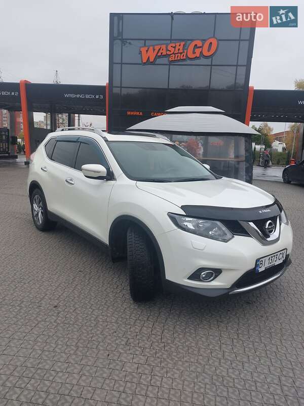 Позашляховик / Кросовер Nissan X-Trail 2014 в Полтаві