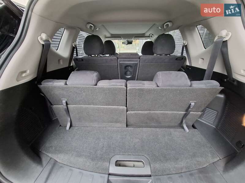 Позашляховик / Кросовер Nissan X-Trail 2016 в Луцьку