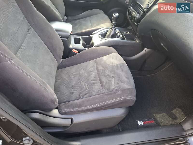 Позашляховик / Кросовер Nissan X-Trail 2016 в Луцьку