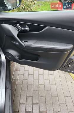 Внедорожник / Кроссовер Nissan X-Trail 2021 в 