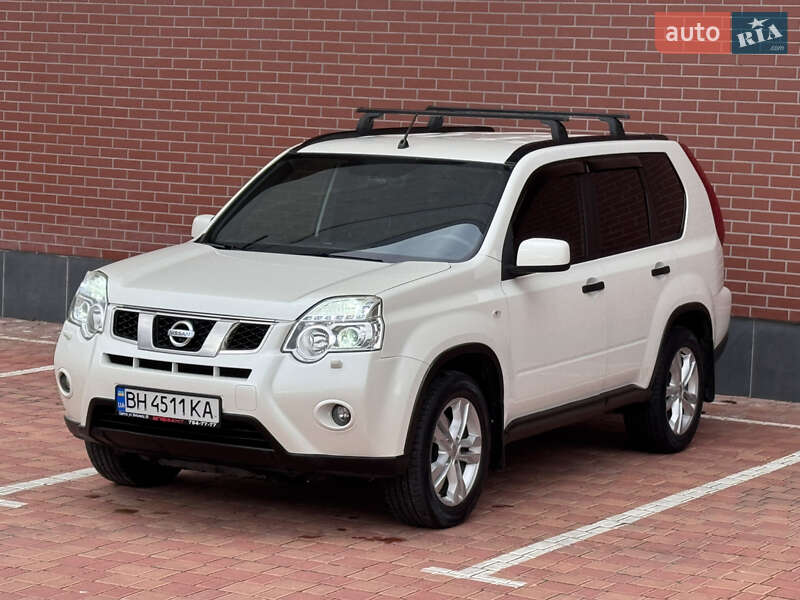 Позашляховик / Кросовер Nissan X-Trail 2011 в Одесі
