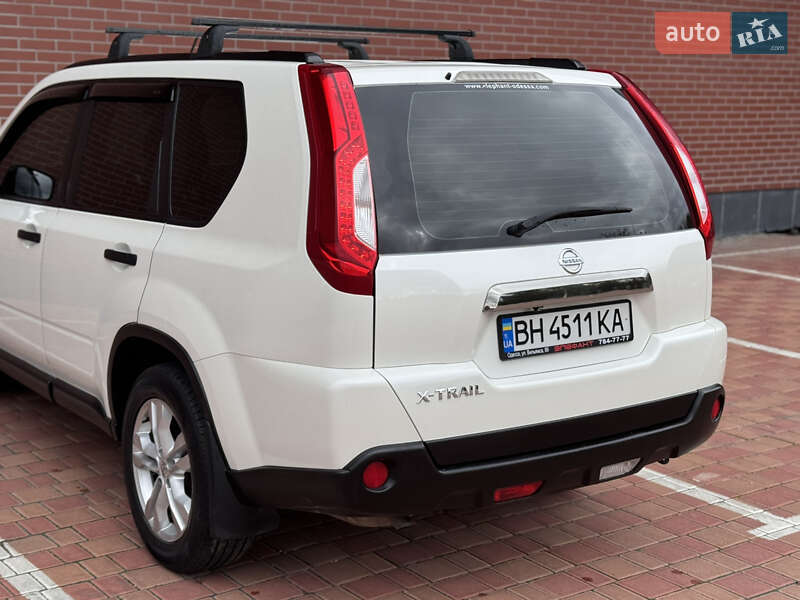 Позашляховик / Кросовер Nissan X-Trail 2011 в Одесі