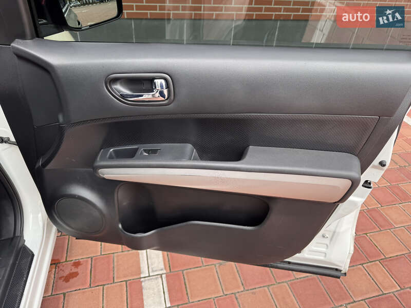 Позашляховик / Кросовер Nissan X-Trail 2011 в Одесі
