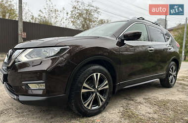 Позашляховик / Кросовер Nissan X-Trail 2017 в Києві