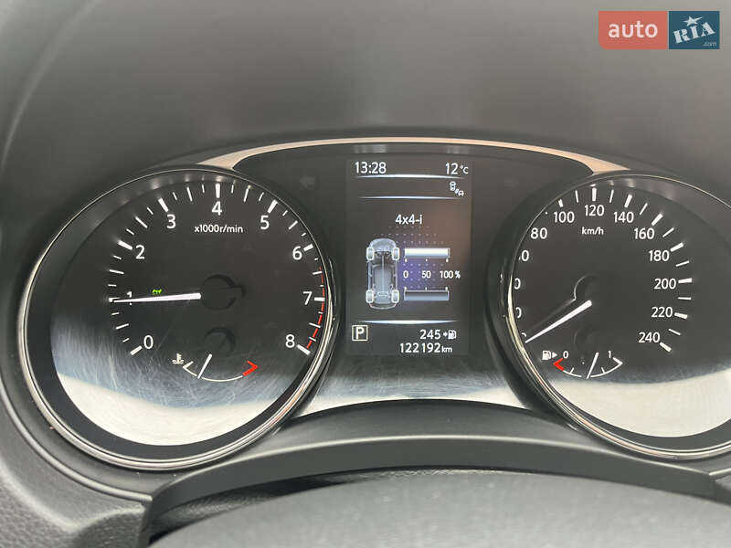 Внедорожник / Кроссовер Nissan X-Trail 2016 в Черкассах фото 13 Внедорожник / Кроссовер Nissan X-Trail 2016 в Черкассах