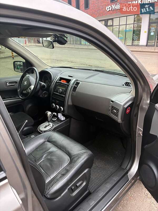 Позашляховик / Кросовер Nissan X-Trail 2008 в Києві фото 10 Позашляховик / Кросовер Nissan X-Trail 2008 в Києві