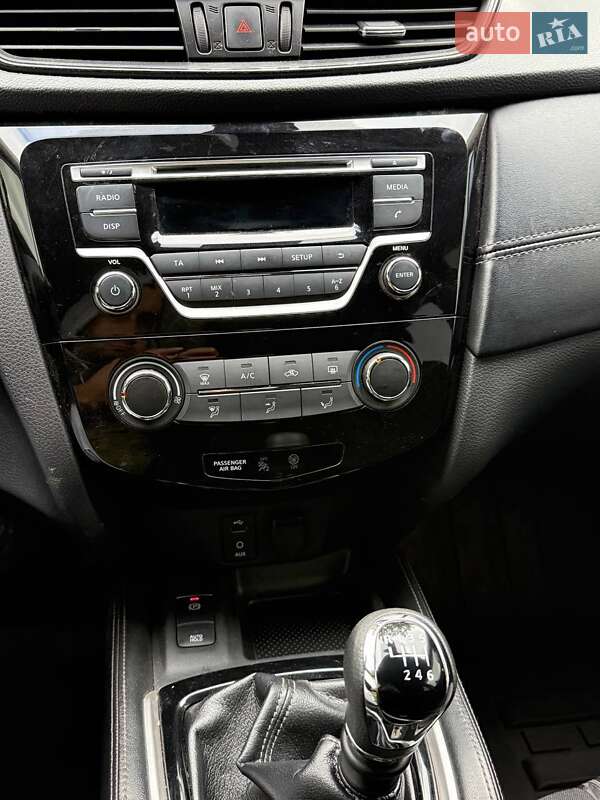 Внедорожник / Кроссовер Nissan X-Trail 2018 в Володарке