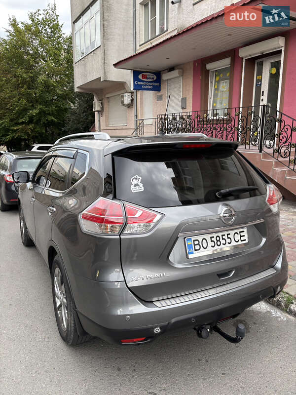 Позашляховик / Кросовер Nissan X-Trail 2016 в Тернополі фото 2 Позашляховик / Кросовер Nissan X-Trail 2016 в Тернополі