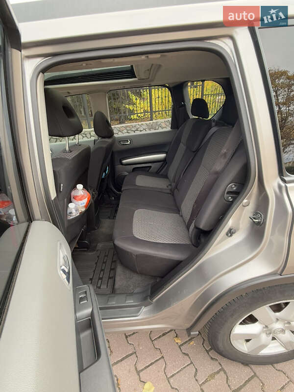 Позашляховик / Кросовер Nissan X-Trail 2008 в Миргороді фото 4 Позашляховик / Кросовер Nissan X-Trail 2008 в Миргороді