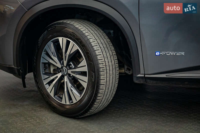 Позашляховик / Кросовер Nissan X-Trail 2023 в Києві фото 8 Позашляховик / Кросовер Nissan X-Trail 2023 в Києві