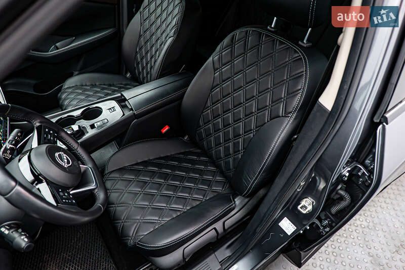 Позашляховик / Кросовер Nissan X-Trail 2023 в Києві фото 9 Позашляховик / Кросовер Nissan X-Trail 2023 в Києві