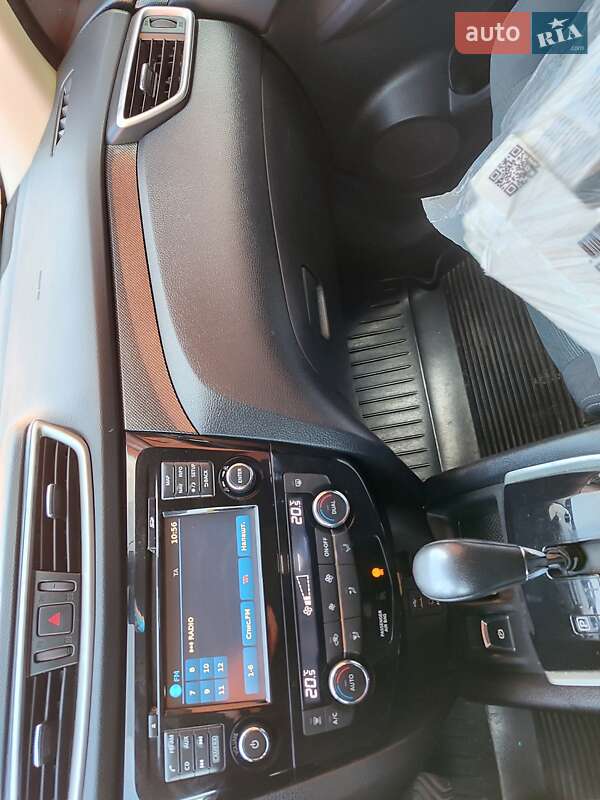 Позашляховик / Кросовер Nissan X-Trail 2015 в Любомлі фото 24 Позашляховик / Кросовер Nissan X-Trail 2015 в Любомлі