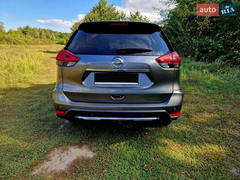 Внедорожник / Кроссовер Nissan X-Trail 2018 в Сумах