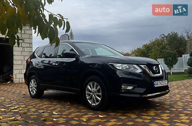 Позашляховик / Кросовер Nissan X-Trail 2019 в Глухові