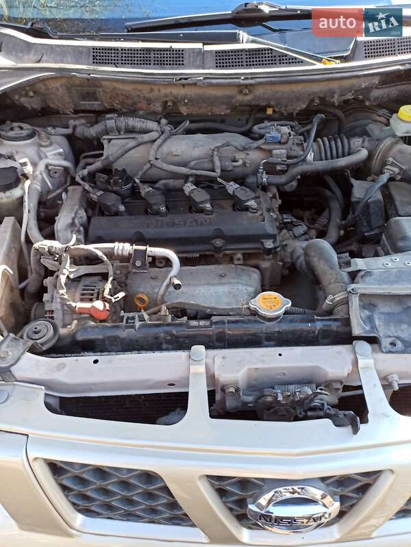 Позашляховик / Кросовер Nissan X-Trail 2006 в Ізяславі