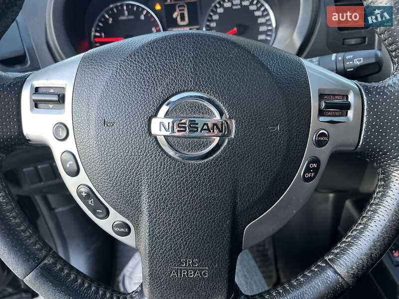 Внедорожник / Кроссовер Nissan X-Trail 2013 в Шептицькому