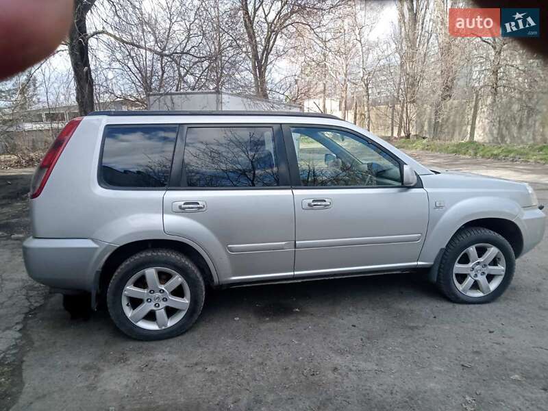 Внедорожник / Кроссовер Nissan X-Trail 2005 в Ровно фото 2 Внедорожник / Кроссовер Nissan X-Trail 2005 в Ровно