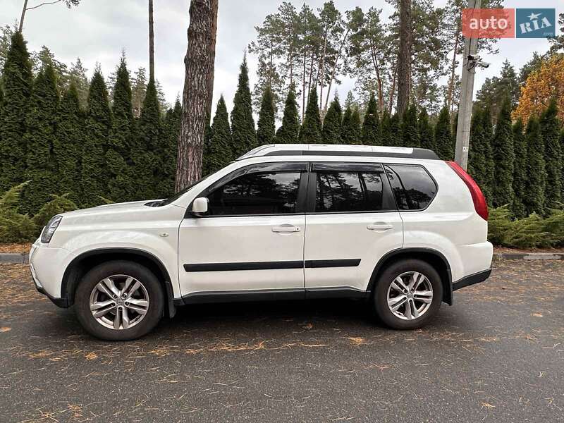 Внедорожник / Кроссовер Nissan X-Trail 2013 в Киеве фото 3 Внедорожник / Кроссовер Nissan X-Trail 2013 в Киеве