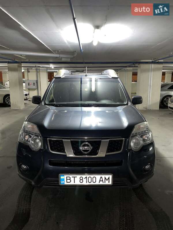 Внедорожник / Кроссовер Nissan X-Trail 2013 в Киеве фото Внедорожник / Кроссовер Nissan X-Trail 2013 в Киеве