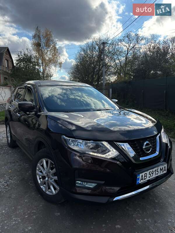Внедорожник / Кроссовер Nissan X-Trail 2019 в Бердичеве фото Внедорожник / Кроссовер Nissan X-Trail 2019 в Бердичеве