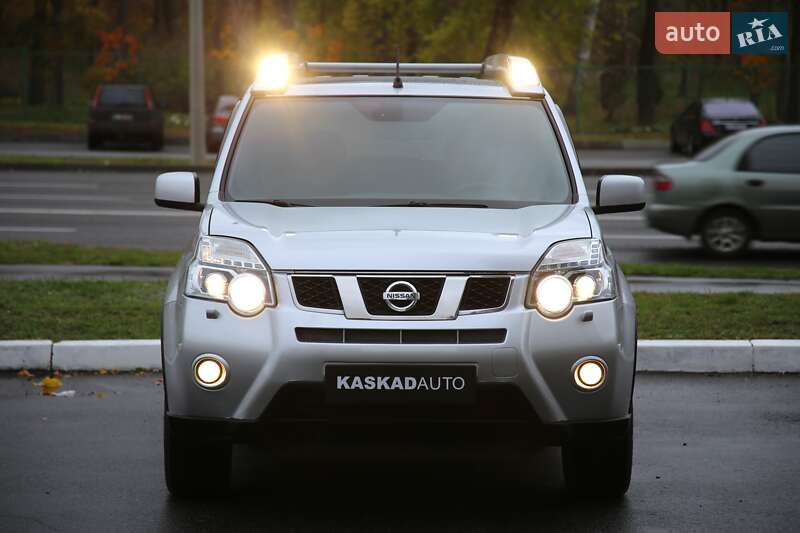 Позашляховик / Кросовер Nissan X-Trail 2012 в Харкові