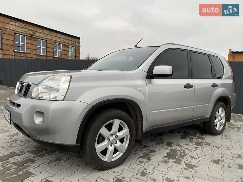 Внедорожник / Кроссовер Nissan X-Trail 2008 в Нововолынске