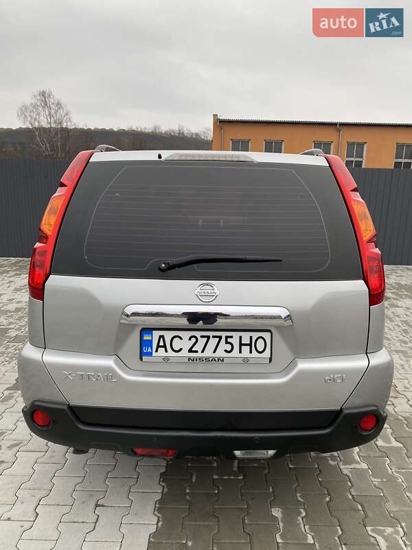 Внедорожник / Кроссовер Nissan X-Trail 2008 в Нововолынске