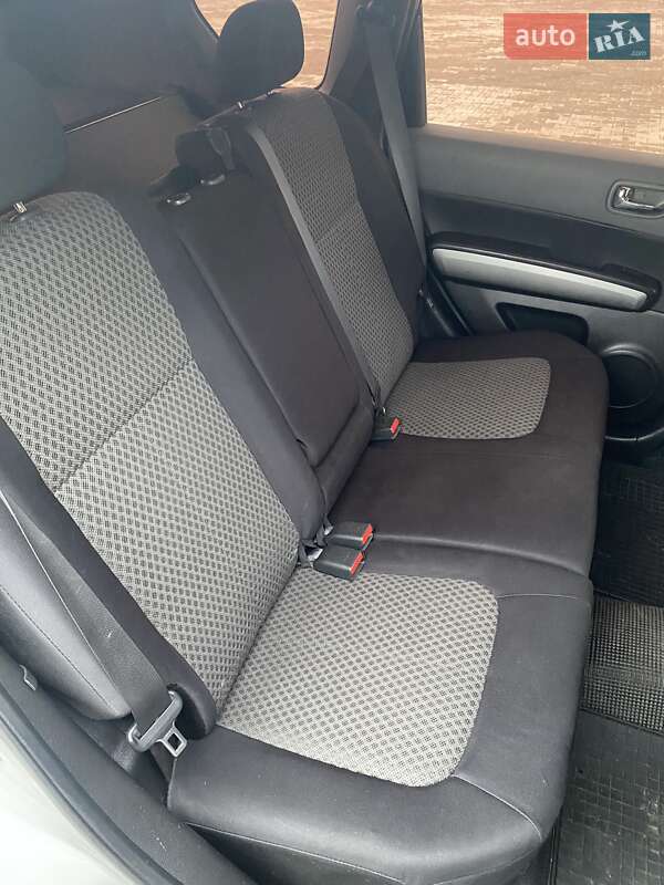 Внедорожник / Кроссовер Nissan X-Trail 2008 в Нововолынске